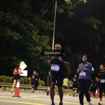 Runner Photo 4006605