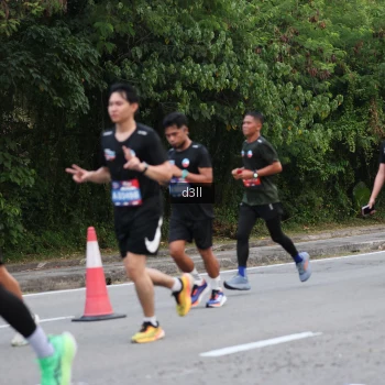 Runner Photo 4006659