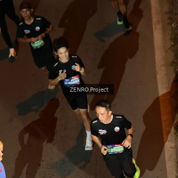 Runner Photo 4006799