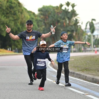 Runner Photo 4006842