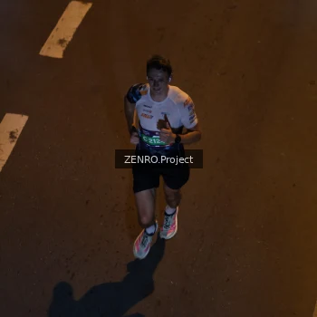 Runner Photo 4007009