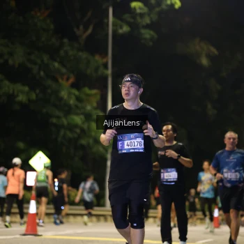 Runner Photo 4007013