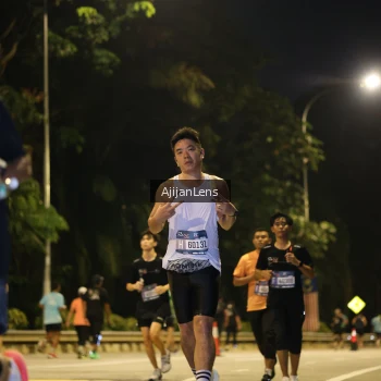 Runner Photo 4007084