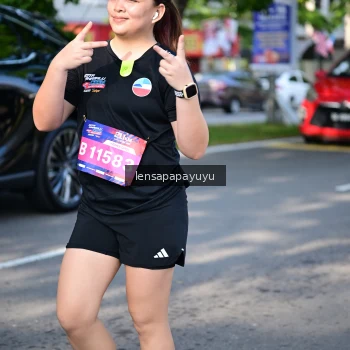 Runner Photo 4007116