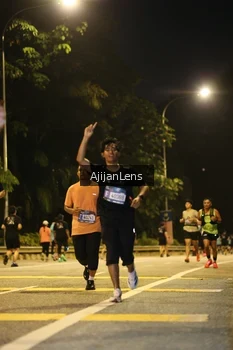 Runner Photo 4007149