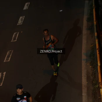 Runner Photo 4007202