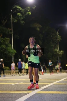 Runner Photo 4007249