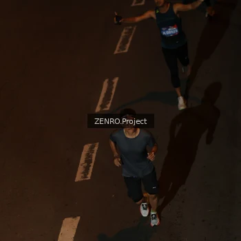 Runner Photo 4007345