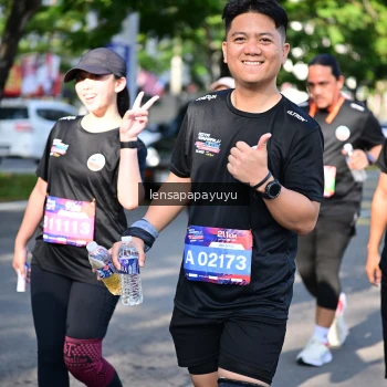Runner Photo 4007366