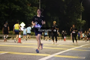 Runner Photo 4007369