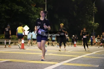 Runner Photo 4007377