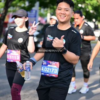 Runner Photo 4007385