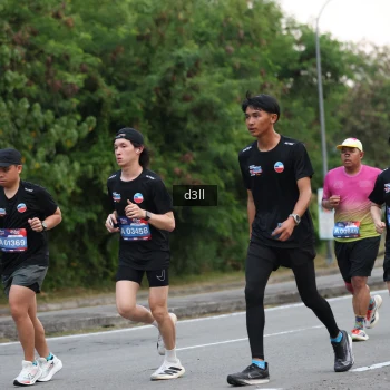 Runner Photo 4007386