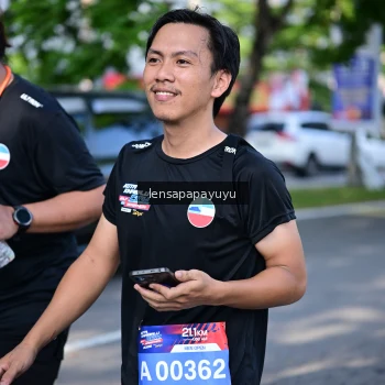 Runner Photo 4007401