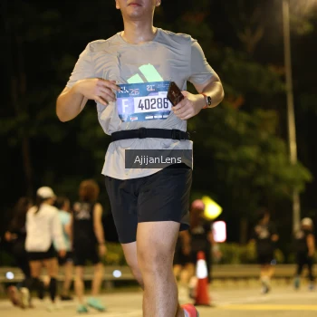 Runner Photo 4007431