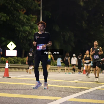 Runner Photo 4007432