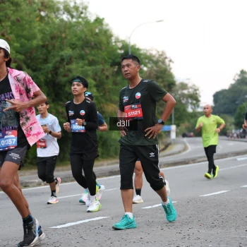 Runner Photo 4007455