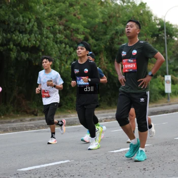 Runner Photo 4007476
