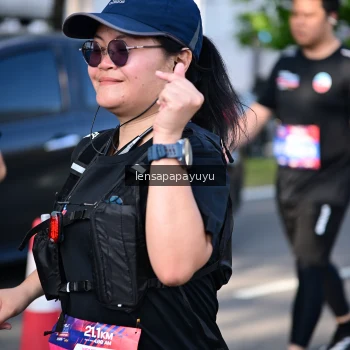 Runner Photo 4007495