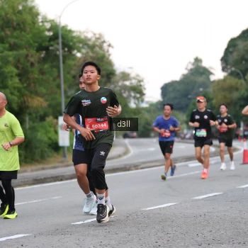 Runner Photo 4007540