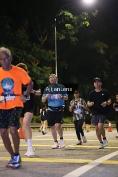 Runner Photo 4007556