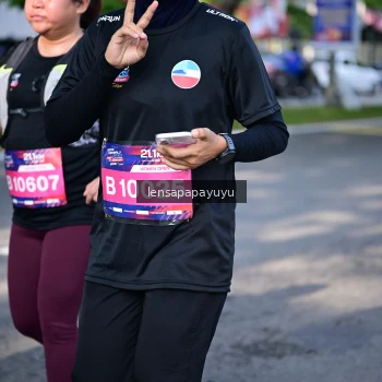 Runner Photo 4007559