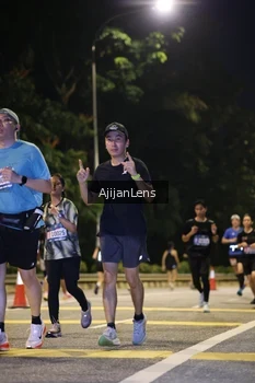 Runner Photo 4007586