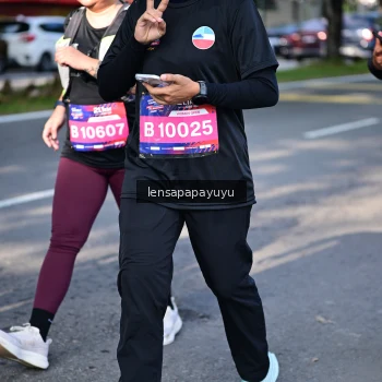 Runner Photo 4007611