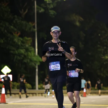 Runner Photo 4007627