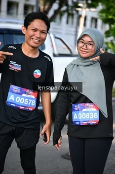 Runner Photo 4007650