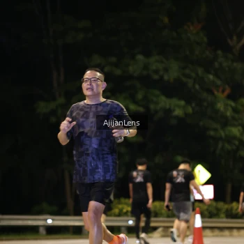 Runner Photo 4007655