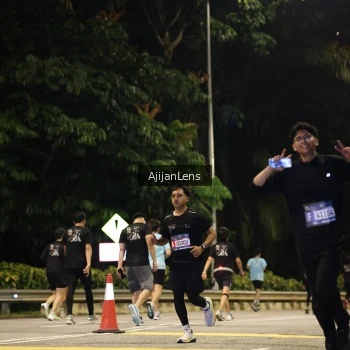 Runner Photo 4007657