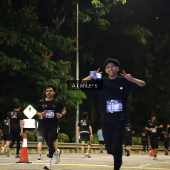 Runner Photo 4007663