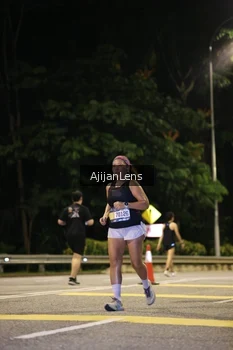 Runner Photo 4007666