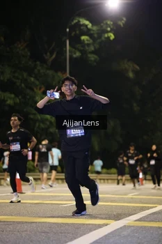 Runner Photo 4007678