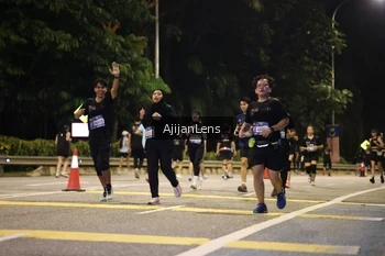 Runner Photo 4007685