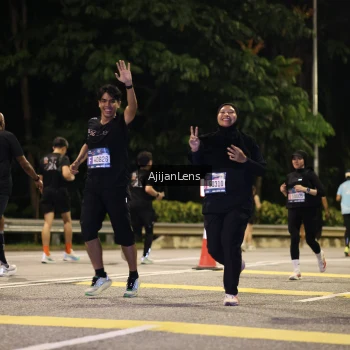 Runner Photo 4007711