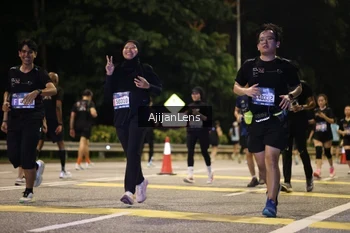 Runner Photo 4007723