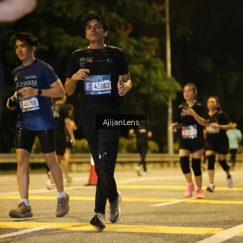 Runner Photo 4007756