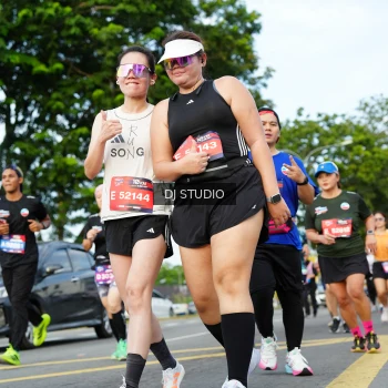 Runner Photo 4007761