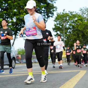 Runner Photo 4007767