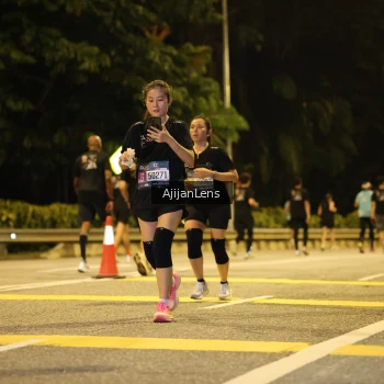 Runner Photo 4007787