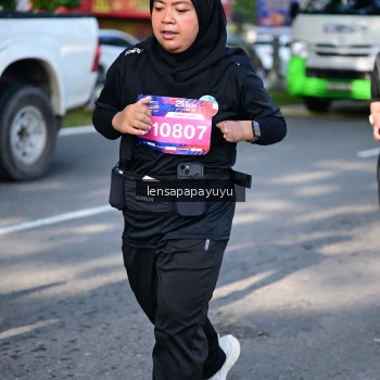 Runner Photo 4007788
