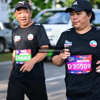Runner Photo 4007802