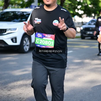 Runner Photo 4007815