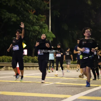 Runner Photo 4007846