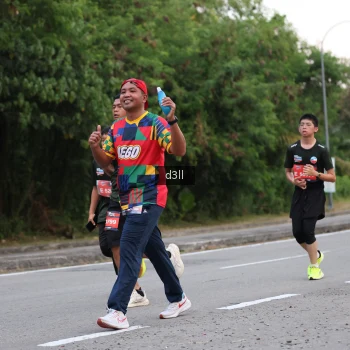 Runner Photo 4007856