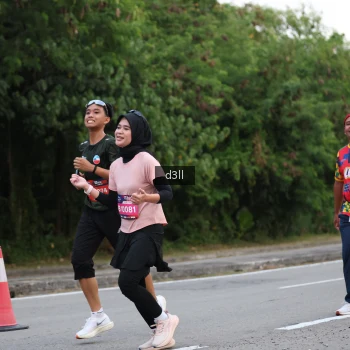Runner Photo 4007859