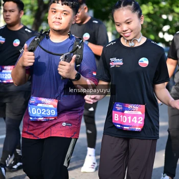 Runner Photo 4007875