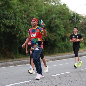 Runner Photo 4007877
